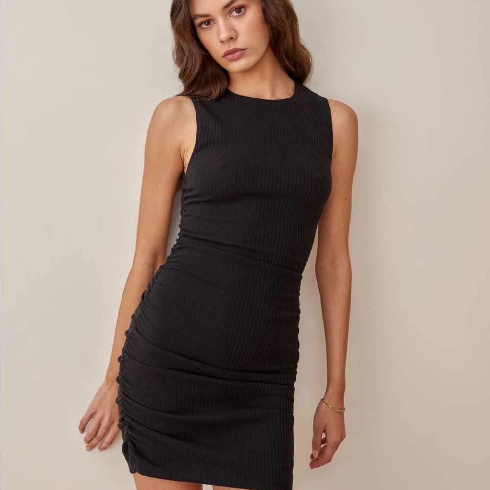 Reformation Maly dress in black, Size Small